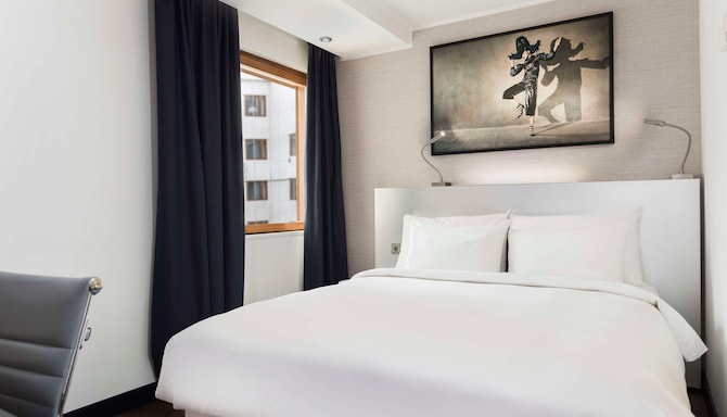 Radisson Blu Royal Viking Hotel, Stockholm, A Verified Net Zero Hotel - Guest room