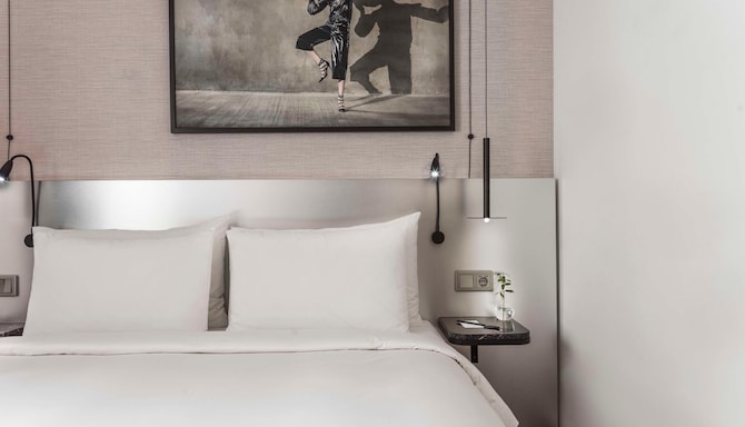 Radisson Blu Royal Viking Hotel, Stockholm, A Verified Net Zero Hotel - Cosy small room