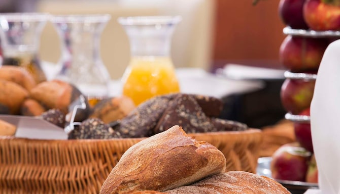 Radisson Blu Scandinavia Hotel, Aarhus - MandE Snack setup