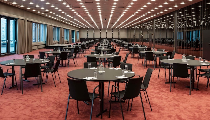 Ballsaal Scandinavian