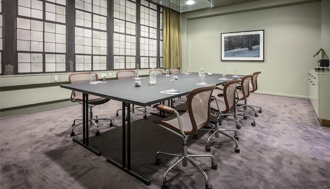 Chairmans Room