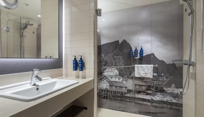 Radisson Blu Scandinavia Hotel, Oslo - Bathroom