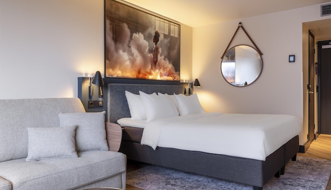 Radisson Blu Scandinavia Hotel, Oslo - Family Room with Terrace