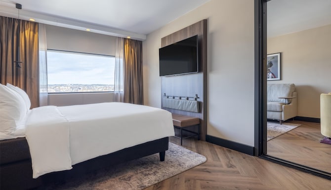 Radisson Blu Scandinavia Hotel, Oslo - Suite - One Bedroom