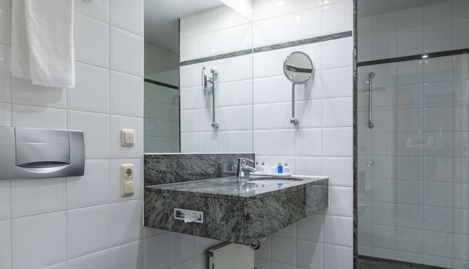 Radisson Blu Schwarzer Bock Hotel - غرفة الضيوف