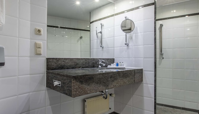 Radisson Blu Schwarzer Bock Hotel - غرفة الضيوف