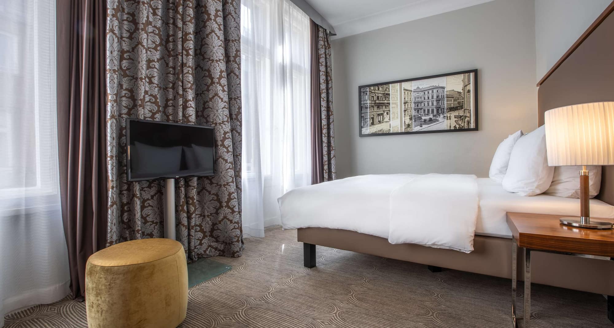 Radisson Blu Schwarzer Bock Hotel - Superior Room