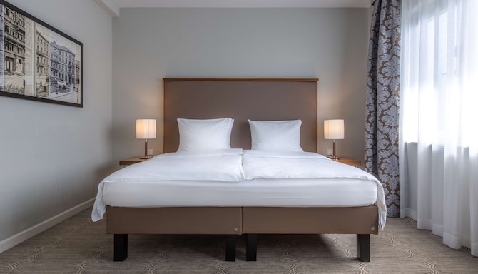 Radisson Blu Schwarzer Bock Hotel - جناح