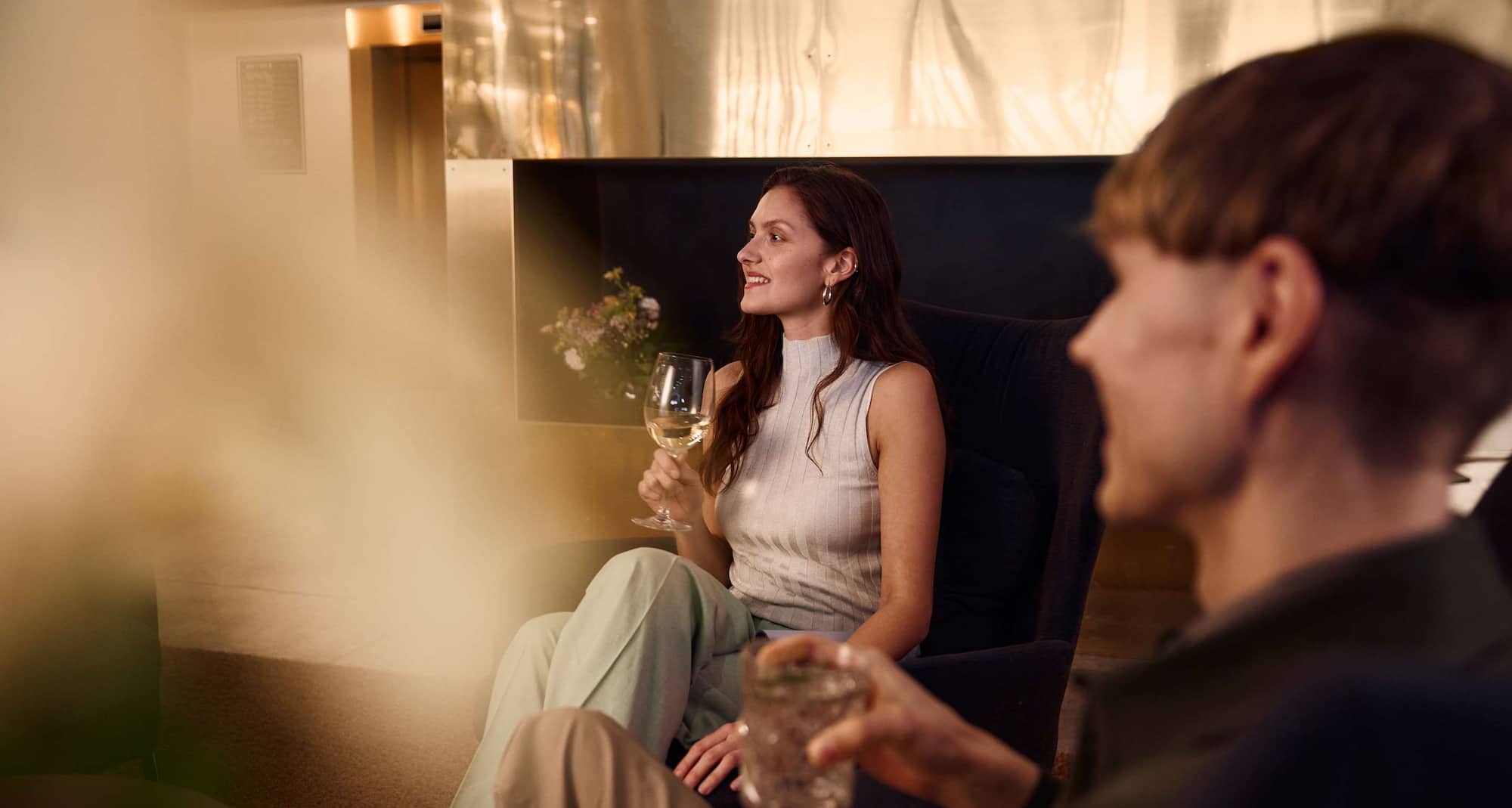 Radisson Blu Seaside Hotel, Helsinki - Radisson Blu Finland brand image couple in bar