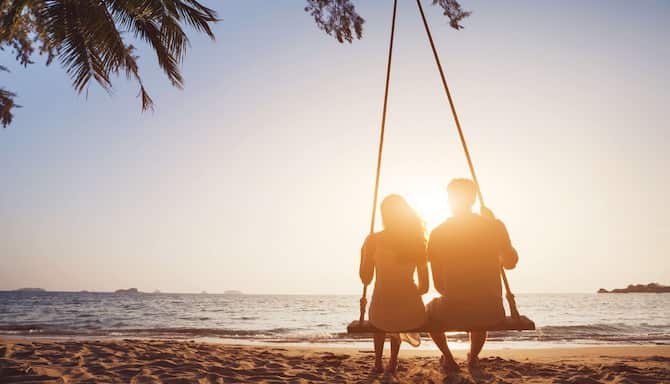 Saisonale Angebote von Radisson Blu - RdBlu Valentinstag