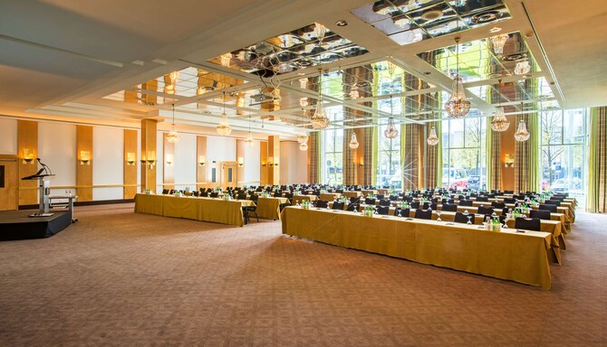 Radisson Blu Senator Hotel - Meeting Room Lubeck 1 and 2