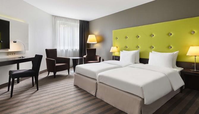 Radisson Blu Sobieski Hotel, Warsaw - Premium Room with twin beds