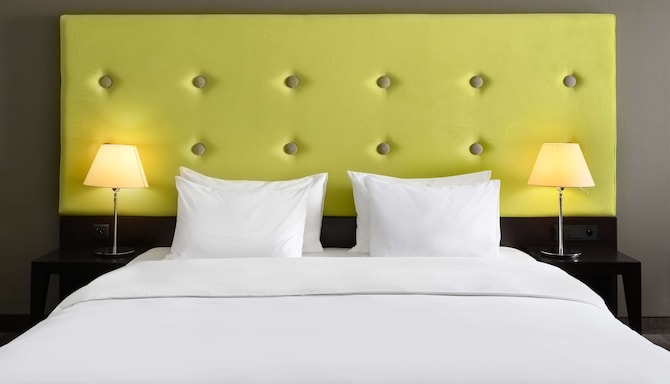 Radisson Blu Sobieski Hotel, Warsaw - Premium Room with king bed