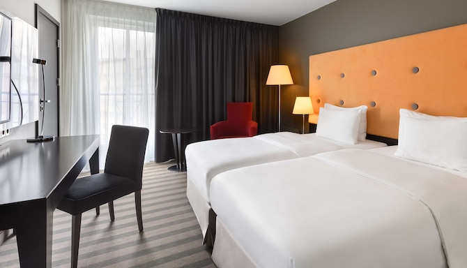 Radisson Blu Sobieski Hotel, Warsaw - Connected Room - multiple