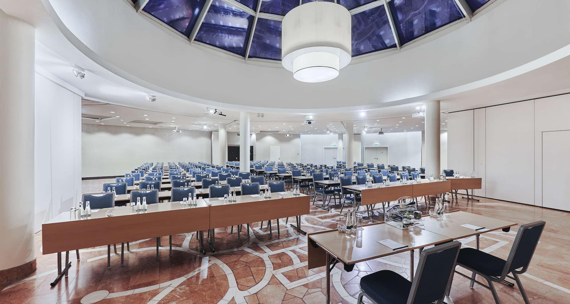 Radisson Blu Sobieski Hotel, Warsaw - Meeting room Galeria I, III & Atrium