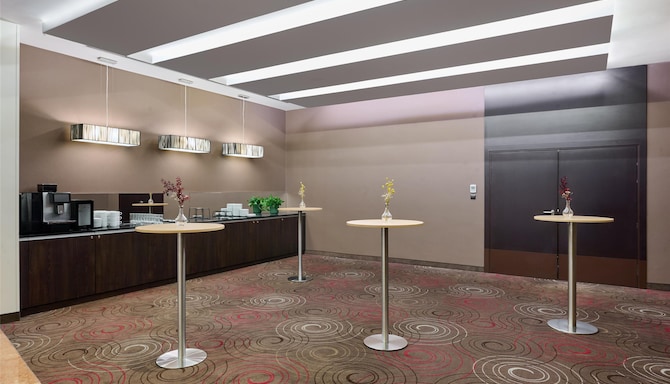 Radisson Blu Sobieski Hotel, Warsaw - Foyer Husaria coffeebreak