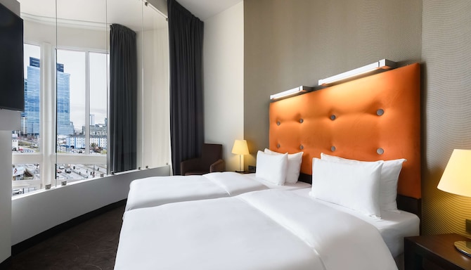 Radisson Blu Sobieski Hotel, Warsaw - Royal Suite - 2nd bedroom