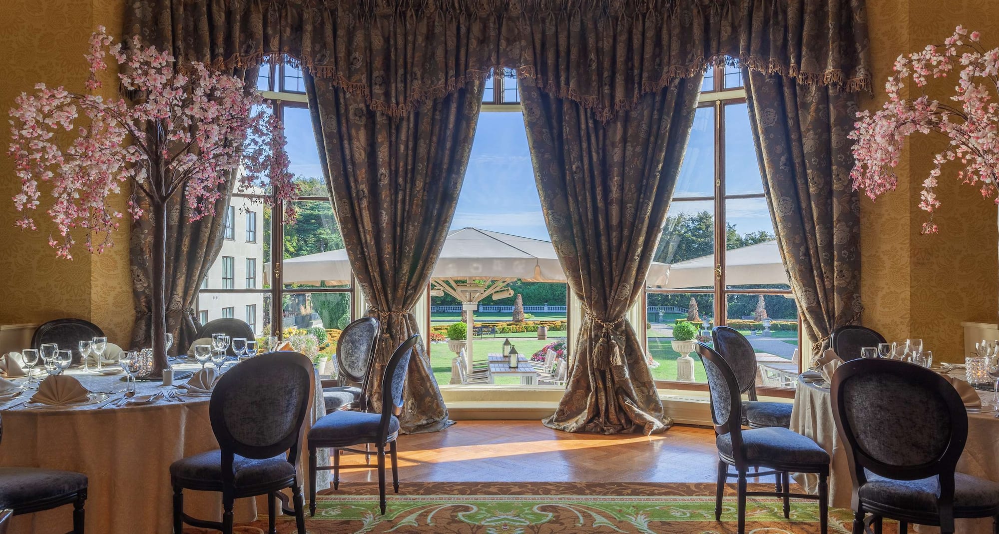 Radisson Blu St. Helen's Hotel, Dublin - Le Panto Terrace