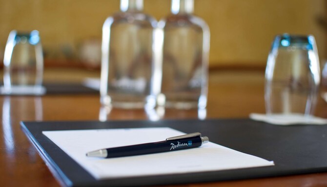 Radisson Blu St. Helenand#39;s Hotel, Dublin - Belville Suite