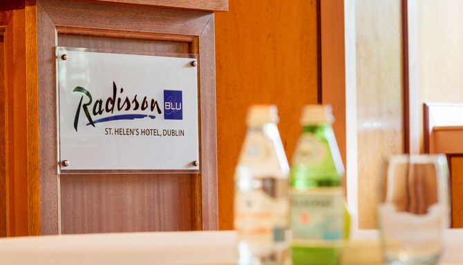 Radisson Blu St. Helenand#39;s Hotel, Dublin - Shrewsbury Boardroom