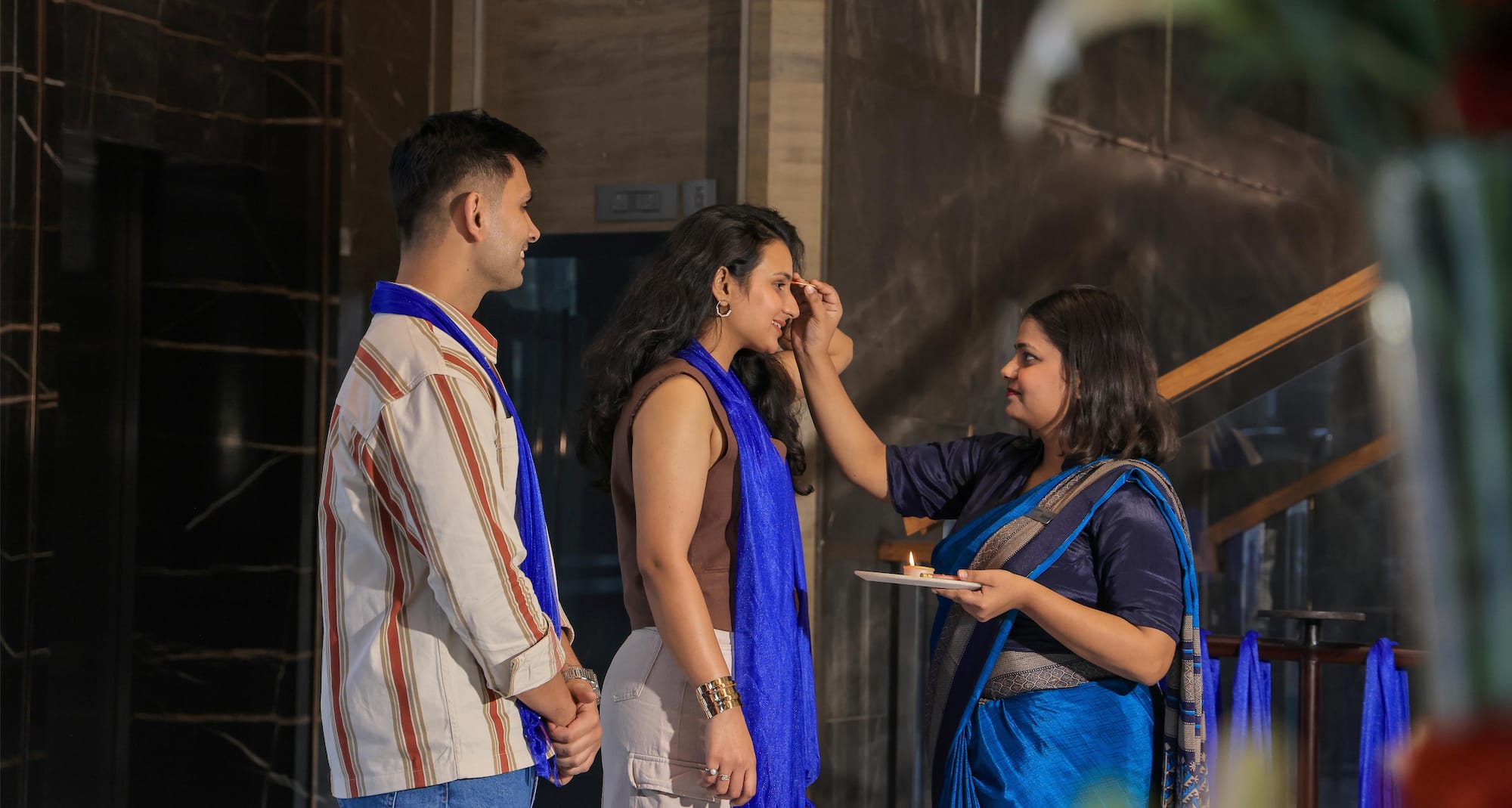 Radisson Blu Towers Kaushambi Delhi NCR - Lobby