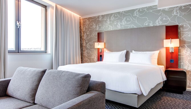 Hotel in St. Helier, Jersey | Radisson Blu Waterfront Hotel, Jersey