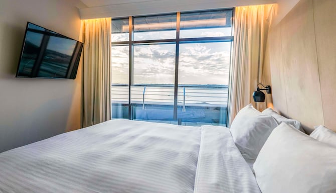 Radisson Blu Waterfront Hotel, Jersey - Suite