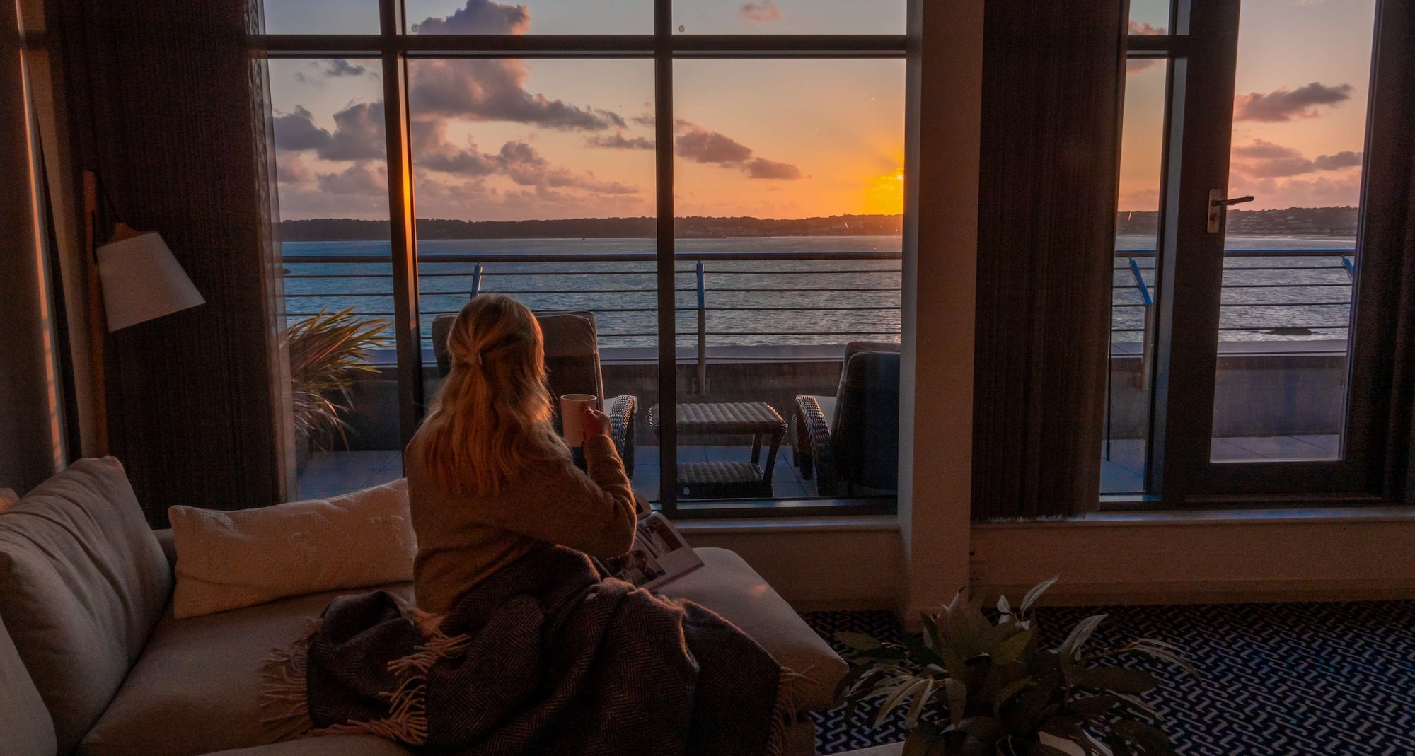 Radisson Blu Waterfront Hotel, Jersey - Sunset views from the Penthouse Suite