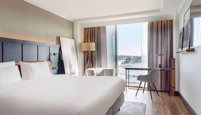 Radisson Blu Waterfront Hotel, Stockholm, A Verified Net Zero Hotel - Superior Room - Lake View