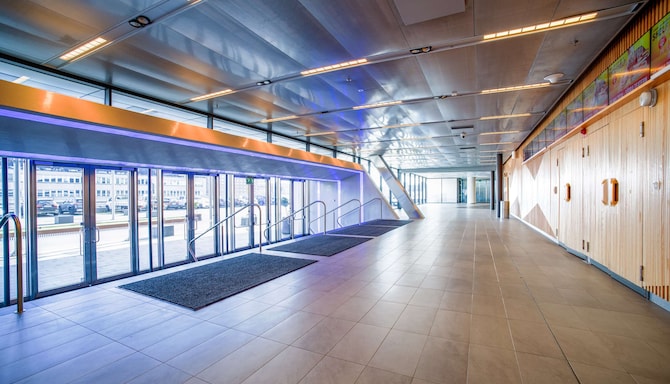 Radisson Blu Waterfront Hotel, Stockholm - Entrance to Stockholm Waterfront
