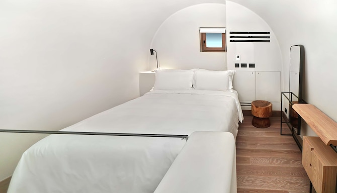 Radisson Blu Zaffron Resort, Santorini