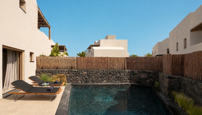 Radisson Blu Zaffron Resort, Santorini - Presidential Suite with Terrace and Plunge Pool