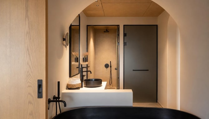 Radisson Blu Zaffron Resort, Santorini - Presidential Suite with Terrace and Plunge Pool
