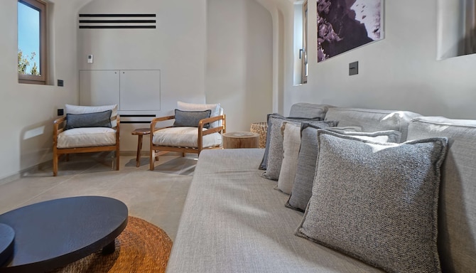 Radisson Blu Zaffron Resort, Santorini