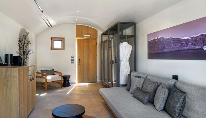 Radisson Blu Zaffron Resort, Santorini