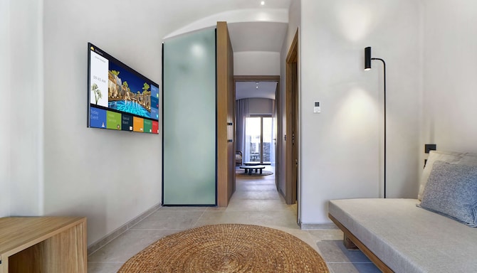 Radisson Blu Zaffron Resort, Santorini