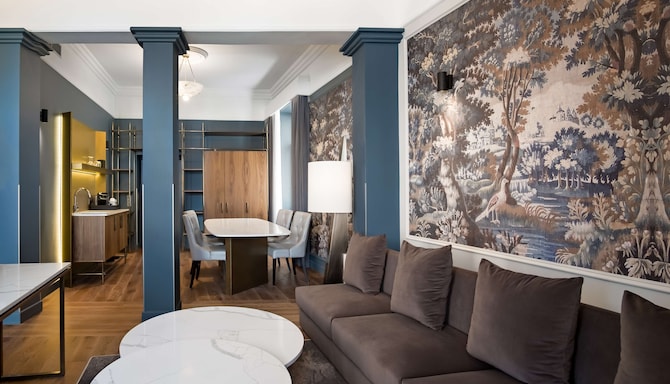 Radisson Collection Astorija Hotel, Vilnius - Suite