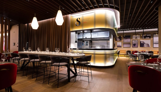 Radisson Collection Grand Place Brussels - Shanghai Kitchen restaurant