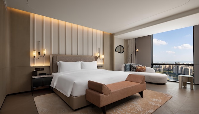 Radisson Collection Hi-Tech Zone Chengdu - Collection Grand Suite with River View