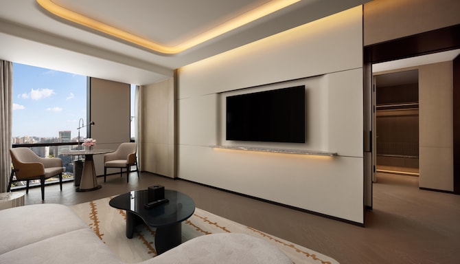 Radisson Collection Hi-Tech Zone Chengdu - Collection  Suite with River View