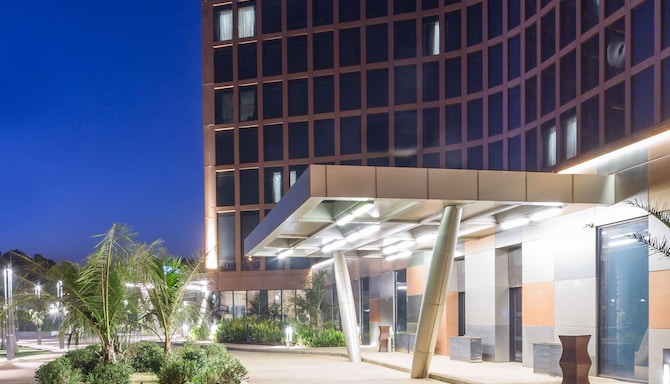 Radisson Collection Hotel Bamako - Hotel facade