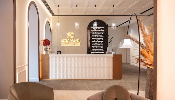 Radisson Collection Hotel, Basilica Budapest - Reception