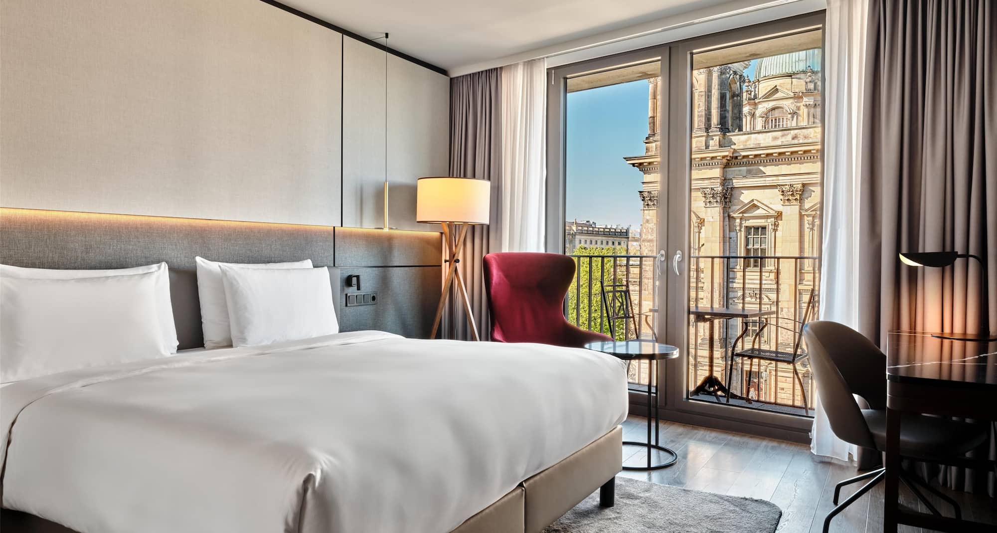 Radisson Collection Hotel, Berlin - Collection Premium Room with Balcony - Cathedral View