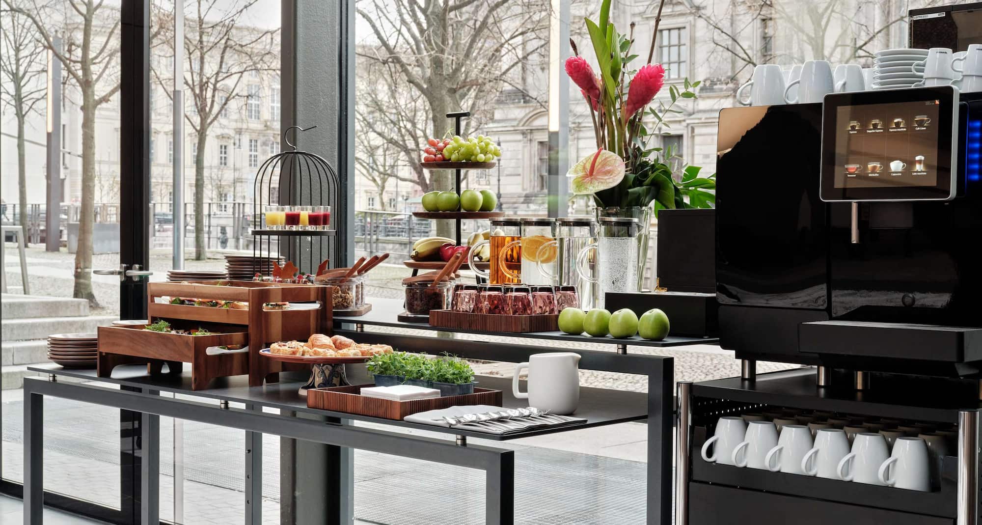 Radisson Collection Hotel, Berlin - Coffee Break