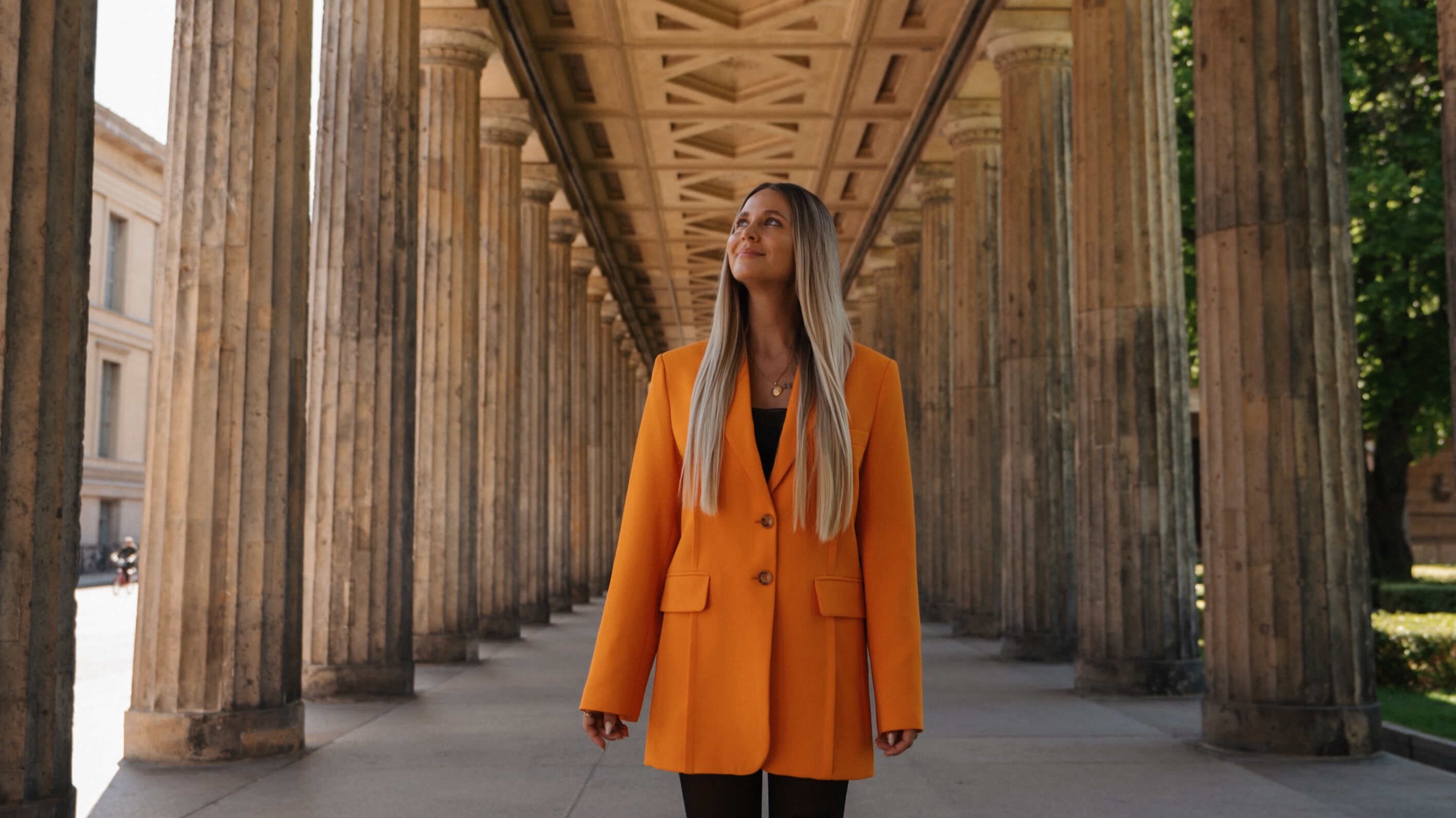 Radisson Collection Hotel, Berlin - DEBER RC Berlin Destination fvideo p