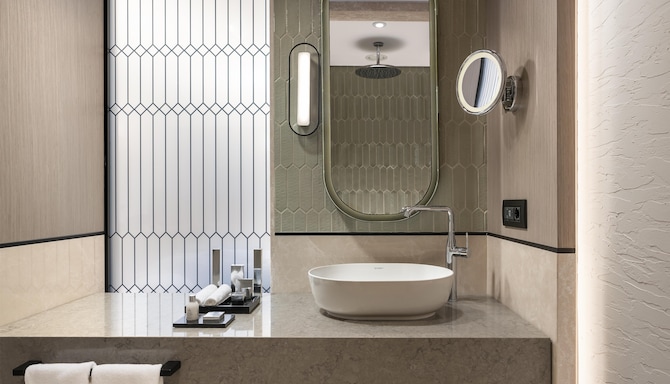 Radisson Collection Hotel, Bodrum - Гостевая комната с ванной