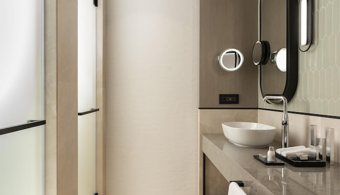 Radisson Collection Hotel, Bodrum - Гостевая комната с ванной