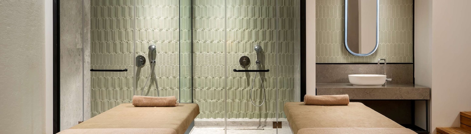 Radisson Collection Hotel, Bodrum - Couples treatment room