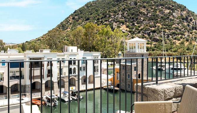 Radisson Collection Hotel, Bodrum - Вид из гостевой комнаты