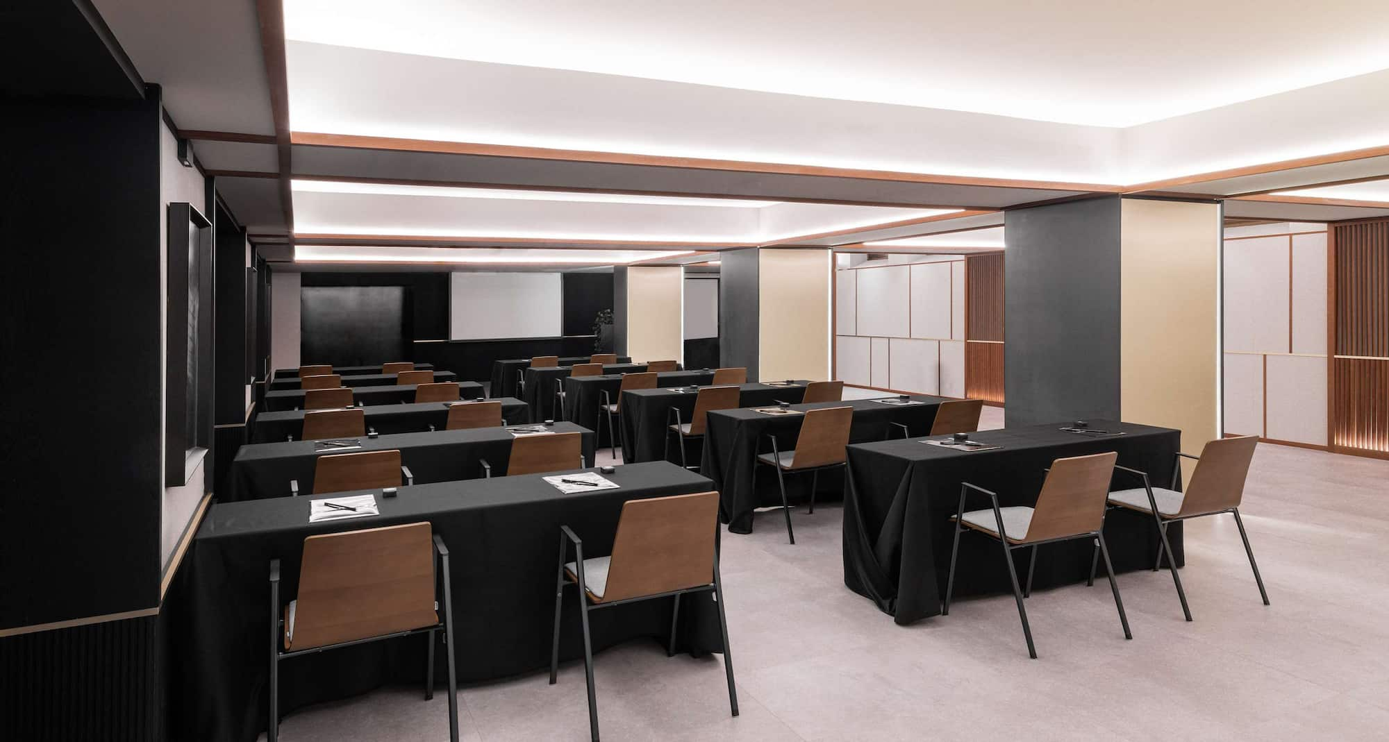 Radisson Collection Hotel, Gran Via Bilbao - Meeting room San Francisco